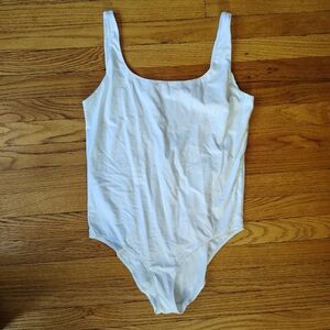 Everlane Scoop Back Bodysuit